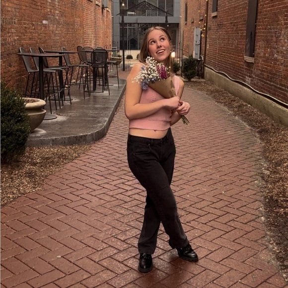 Meet your Posher, poshin4college - Picture 2 of 6